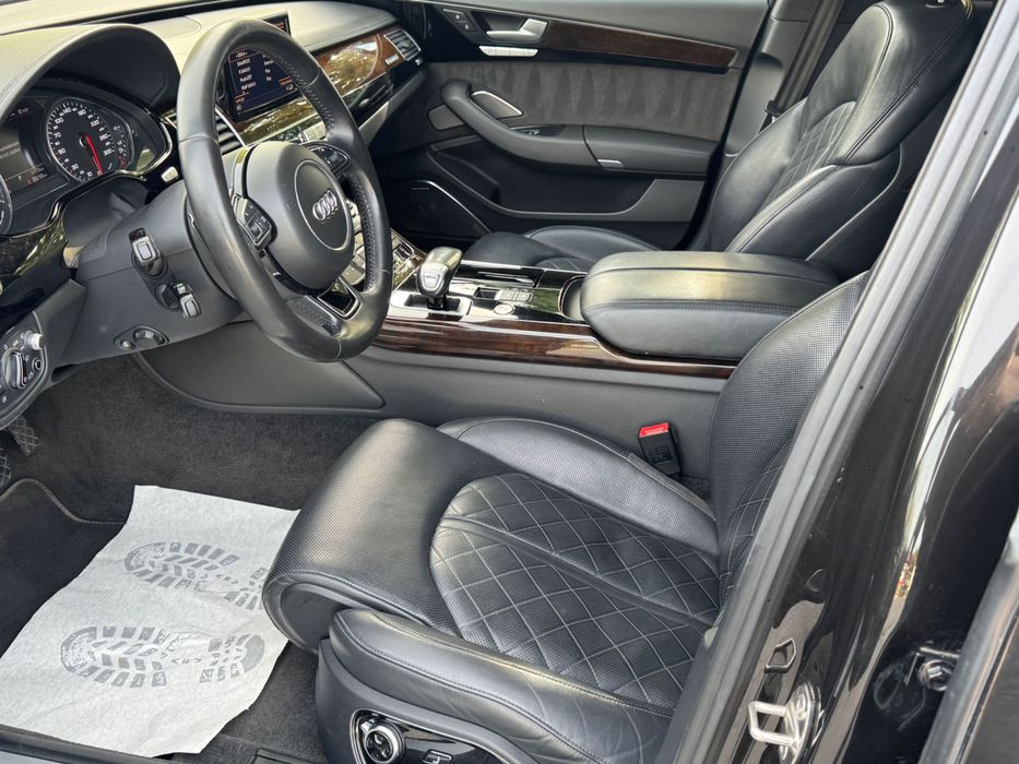 AUDI A8L 4.2 diesel