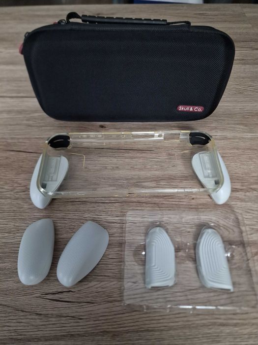 Konsola Nintendo Switch OLED biała z akcesoriami