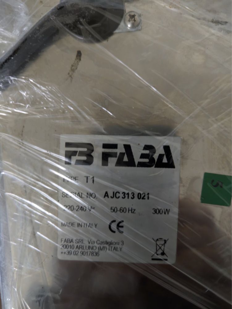 Измельчитель льда подріблювач льоду Faba ice crusher AJC 313 021 Italy