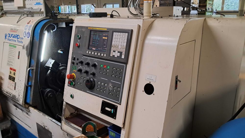 Tokarka Cnc Dugard Eagle 200 Ht 2008r. Fanuc