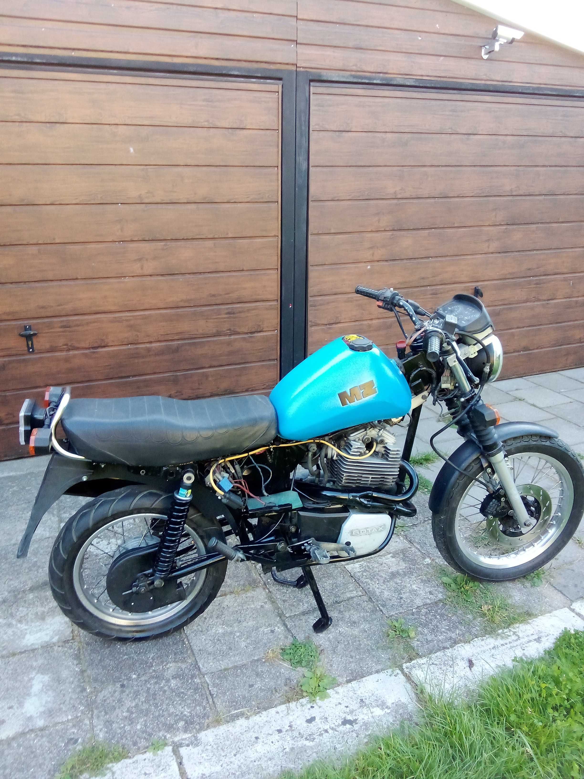 mz etz ts ets 251 /500 rotax sprzedam zamienie saxon kanuni
