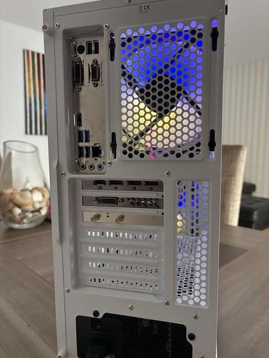 Pc Gaming Custom i5 10gen 1tb nvme GTX 1080 Wifi Bluetooth