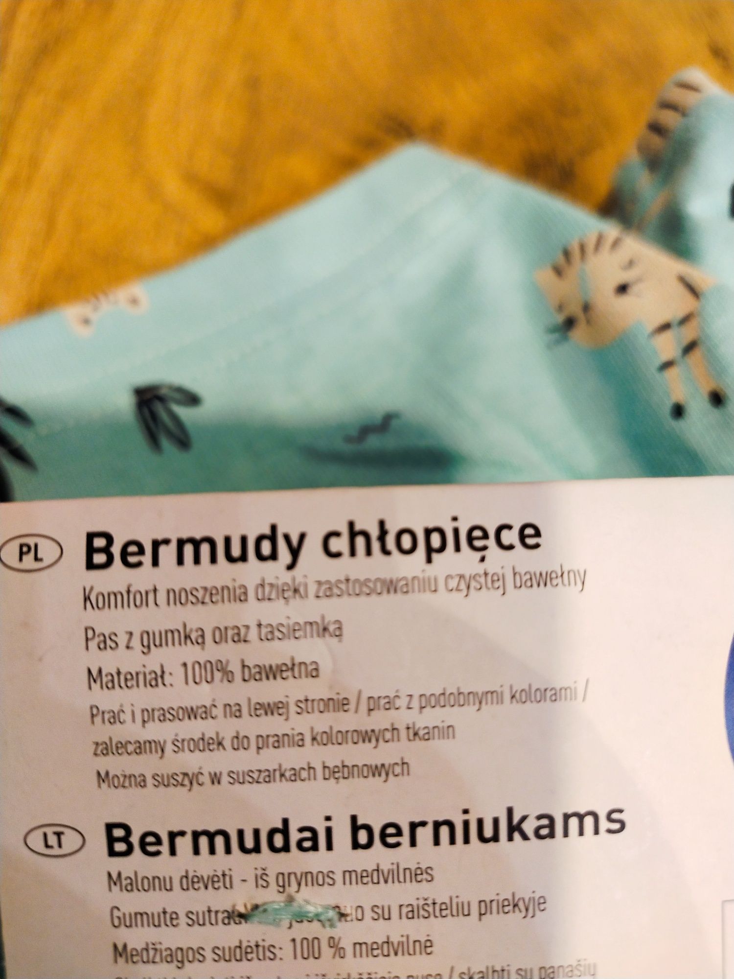 Bermudy chłopięce 98/104