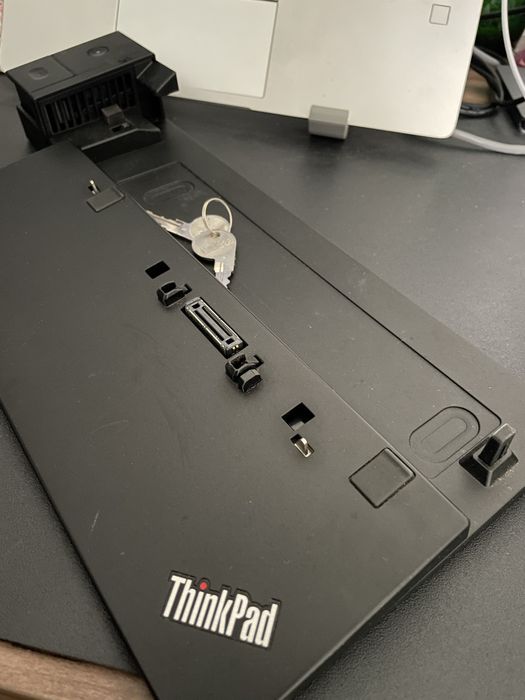 ThinkPad Pro Dock 65W 90W - DockStation