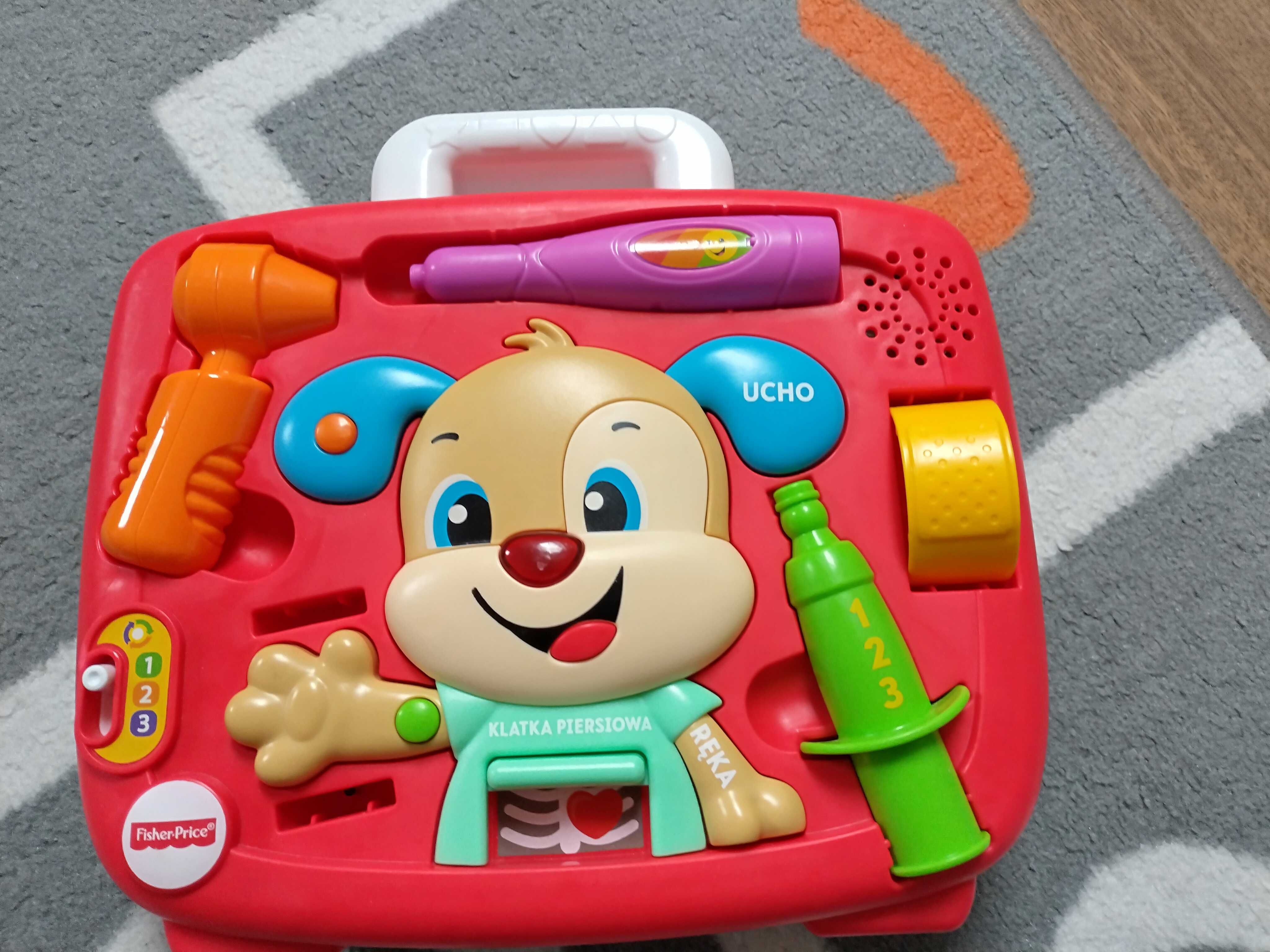 Szczeniaczek u lekarza Fisher Price