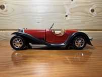 Carro de coleção Bugatti type 55 spider 1/24