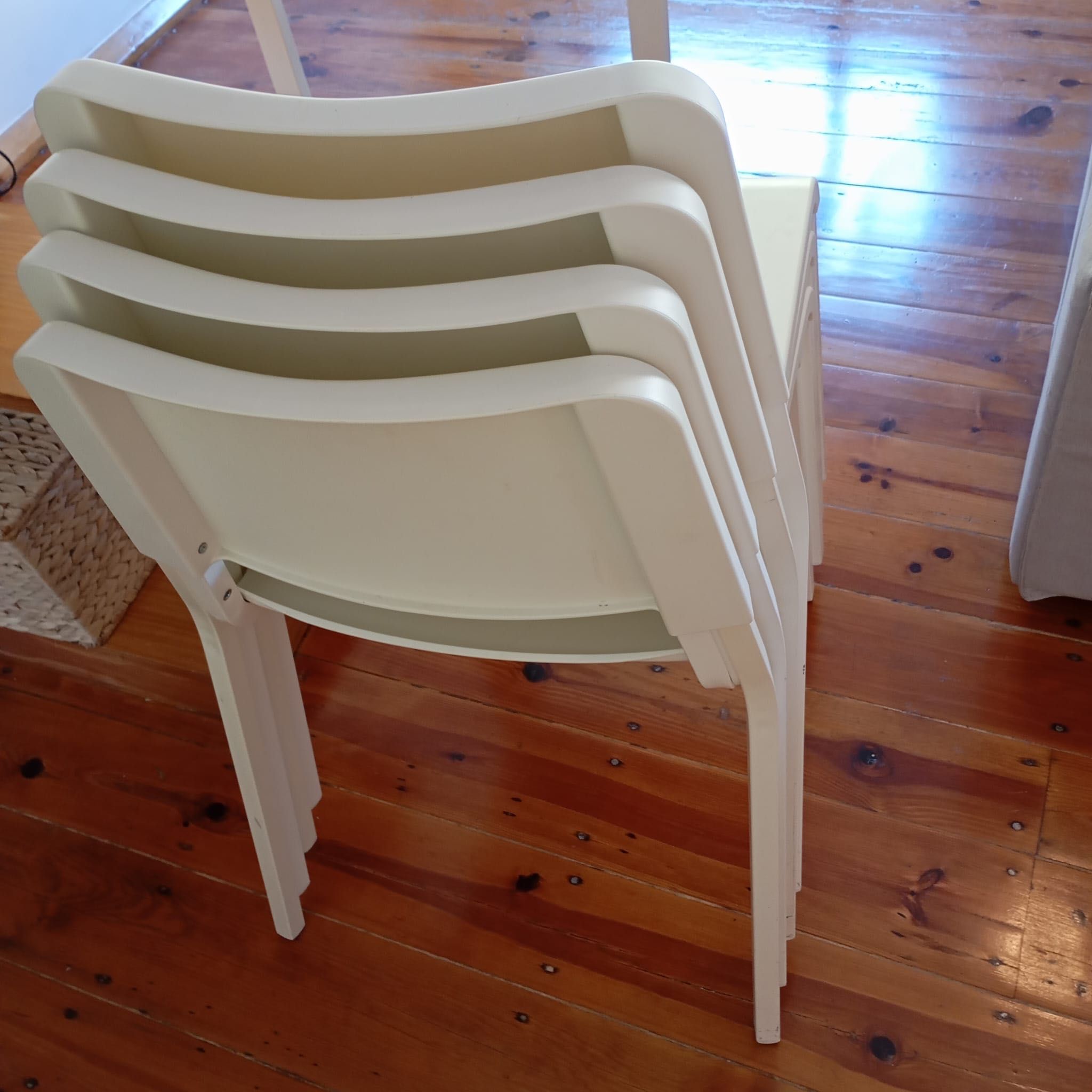 Conjunto Ikea mesa extensível + cadeiras