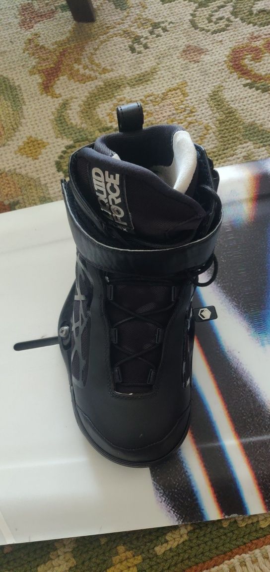 Wakeboard conjunto LF raph 152cm +  LF 4D Flex