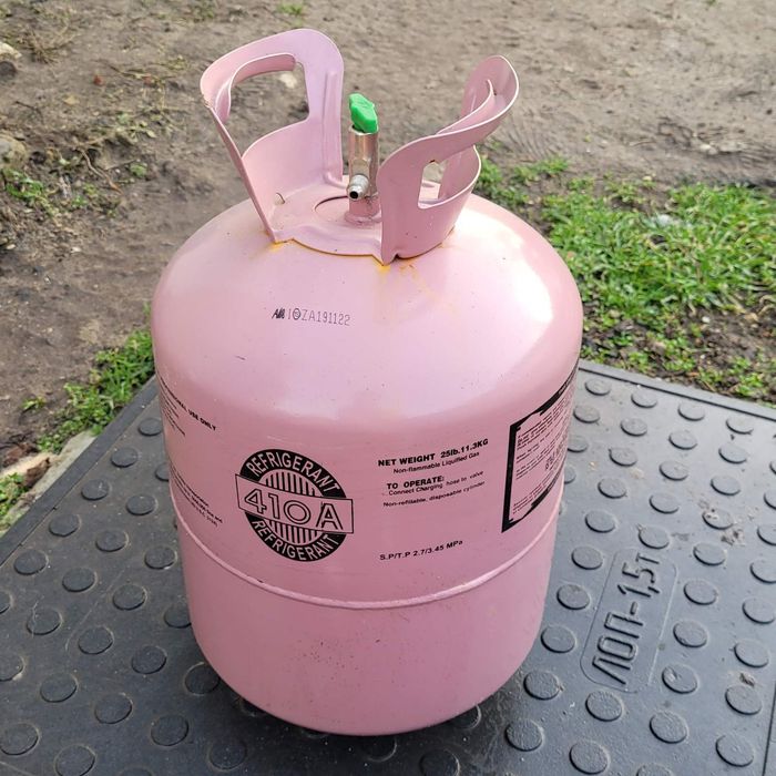 Пустые балоны из под фреона