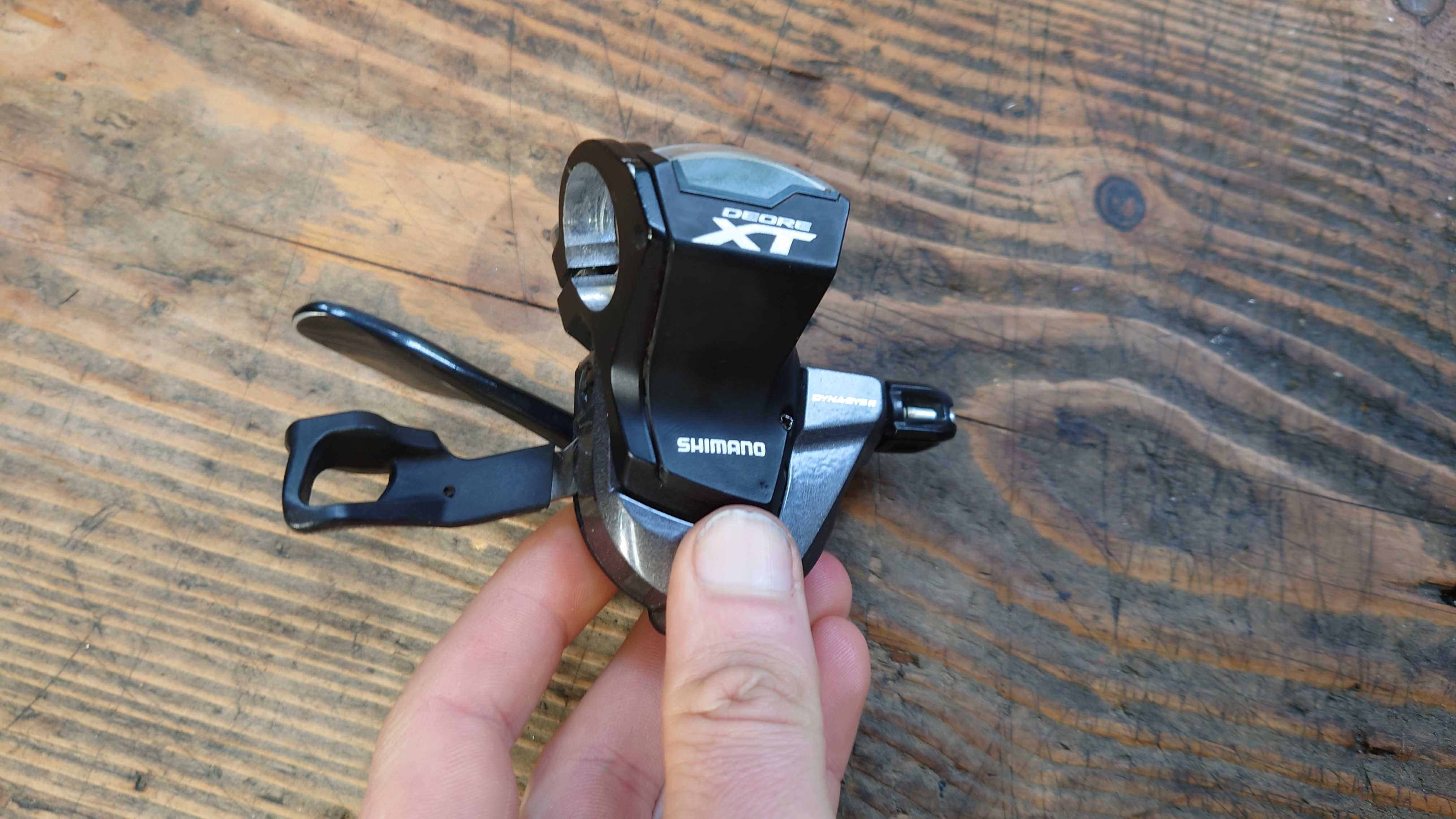Manetka Shimano Deore XT SL-M8000 11rz Prawa obejma #07