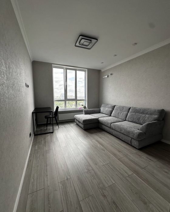 Сдам 3 ком квартиру ЖК Каховський м Левобережная