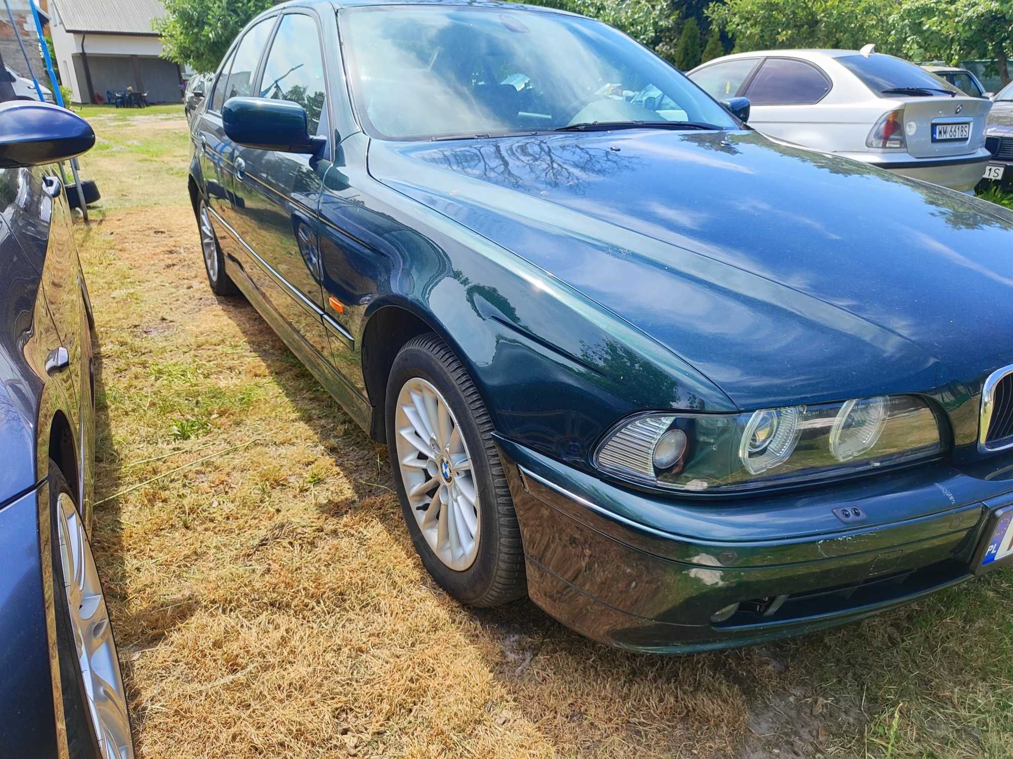 BMW E39 520 2.2 bezyna