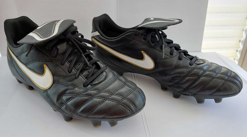 Korki piłkarskie Nike Tiempo