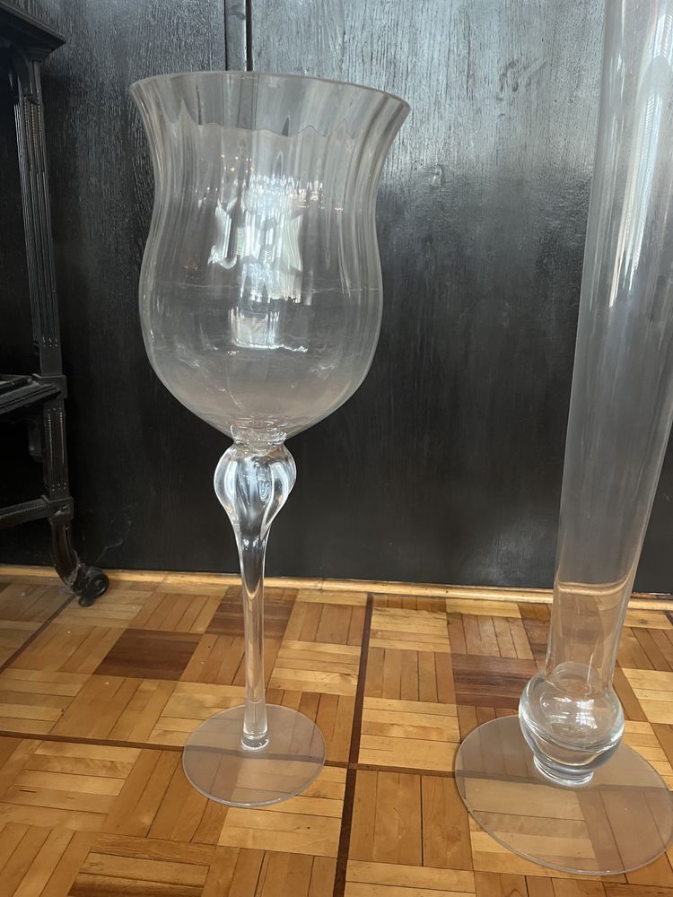 Szklane ręcznie wykonane wazy