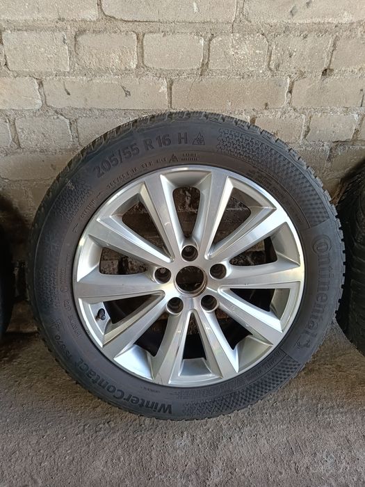 Alufelgi z oponami 16" 5x112