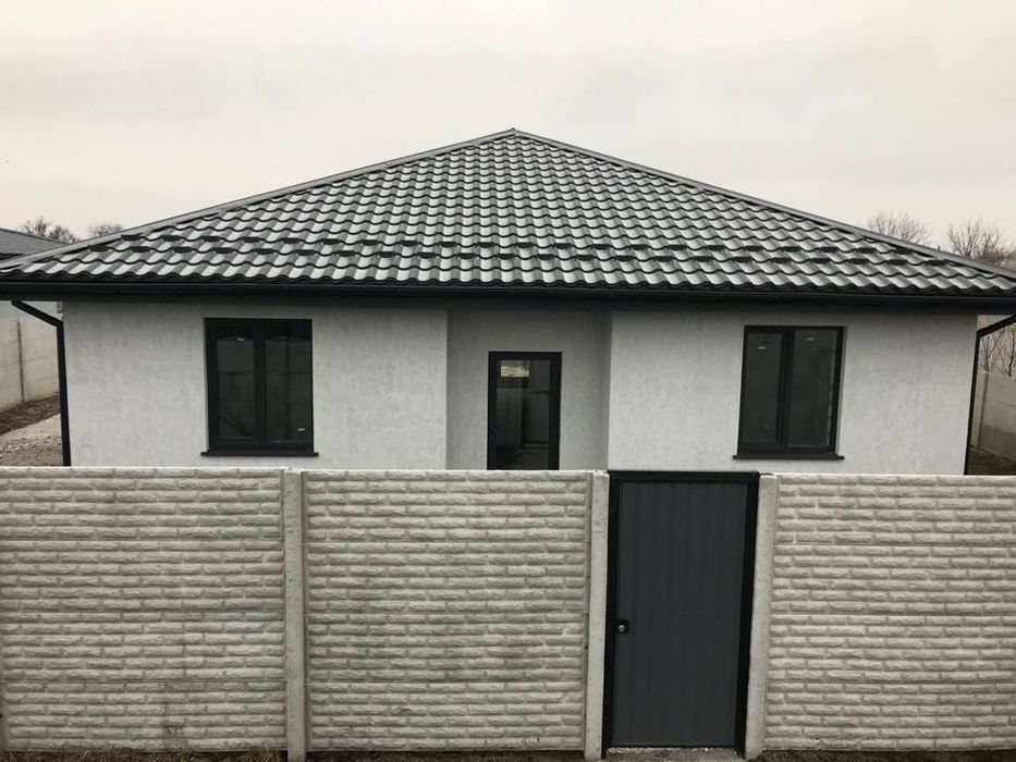 Продам новий будинок біля лісу і річки, 104м2