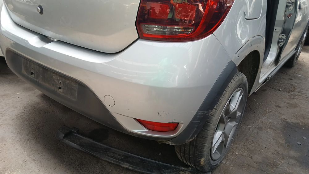 Pára-choques trás DACIA Sandero II (5S_)