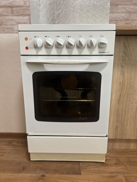 Плита електрична  Privireg