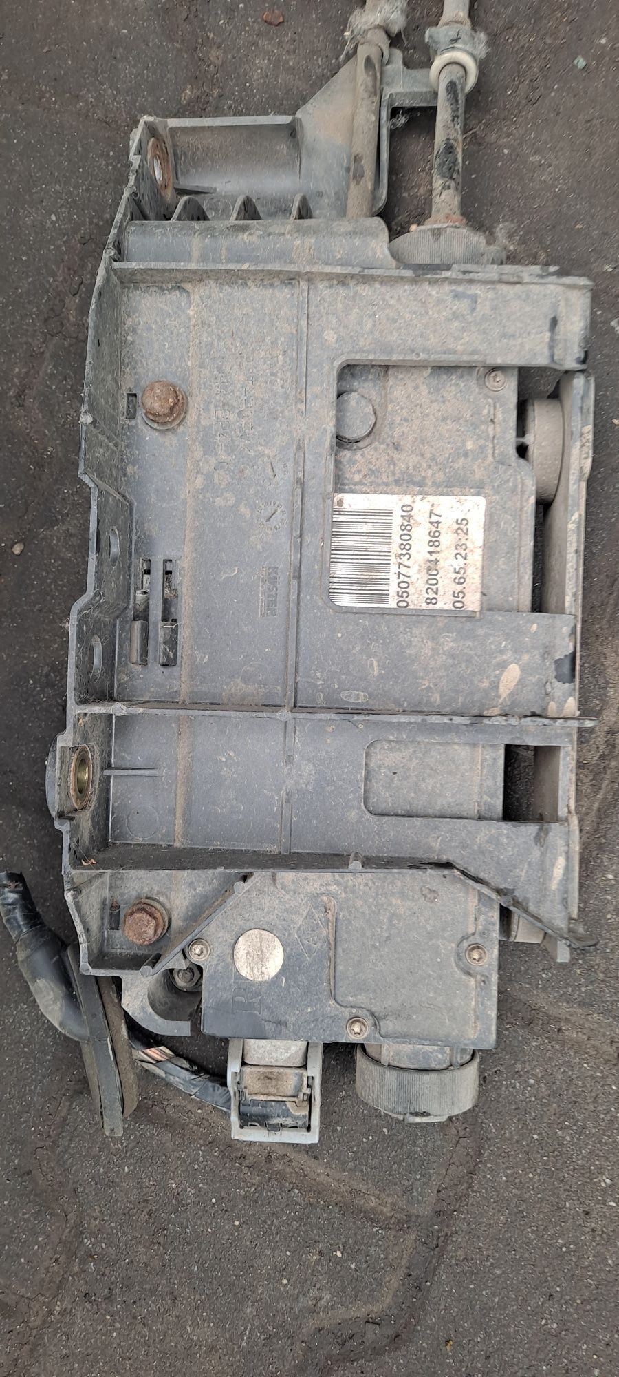 Mechanizm hamulca ręcznego Renault Scenic 2