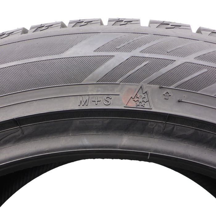 Opony 235/50/17 Yokohama 235/50R17 100Q zimowe 7,7-8,7mm 2019 Jak Nowe