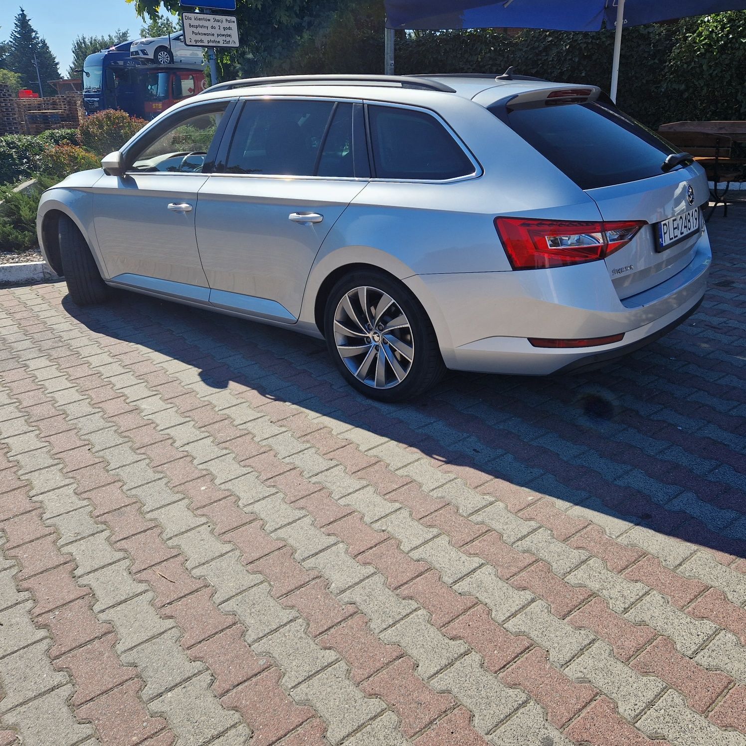 Skoda superb 2.0 150km DSG