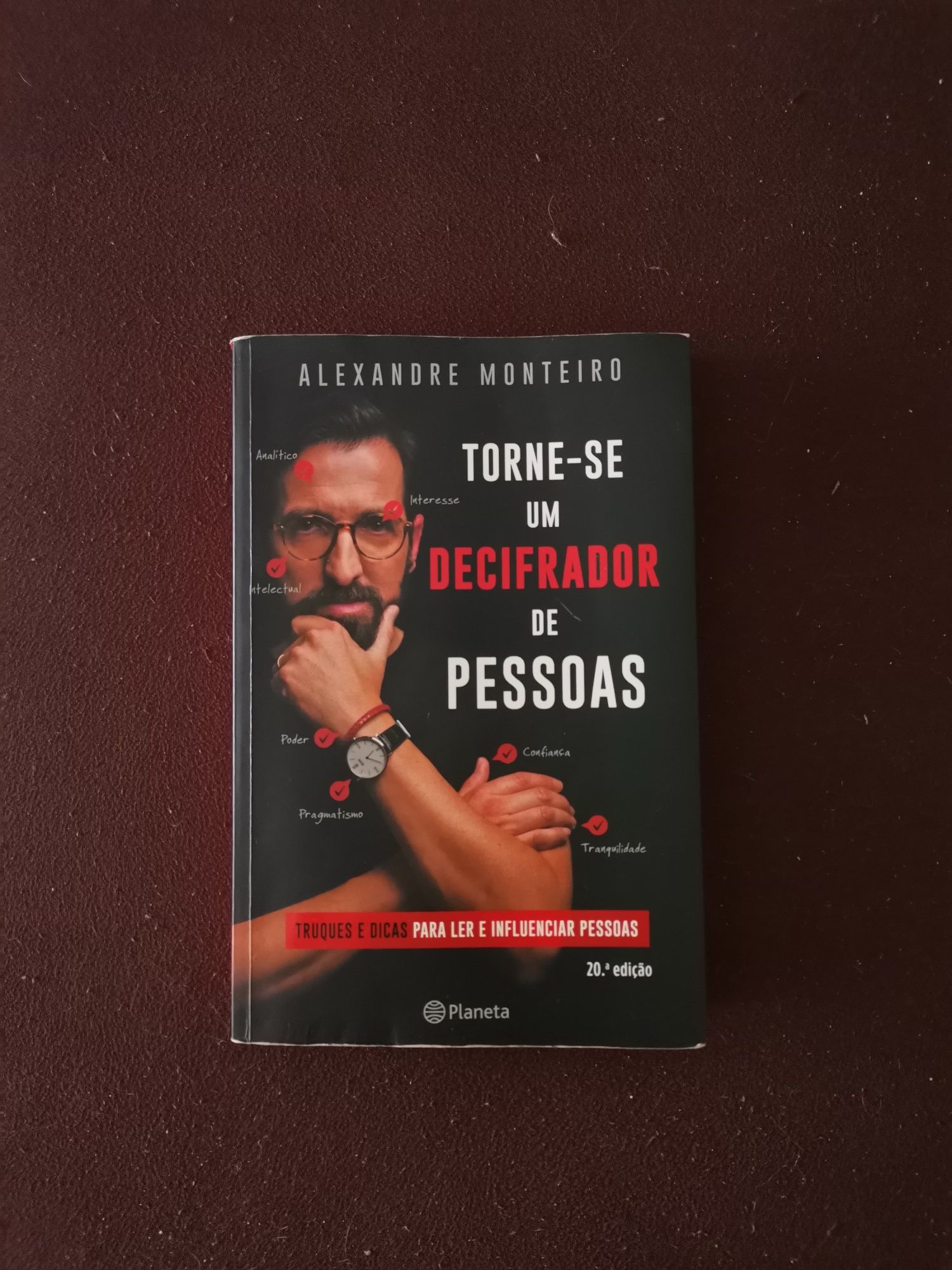 Livro torne se um decifrador de pessoas