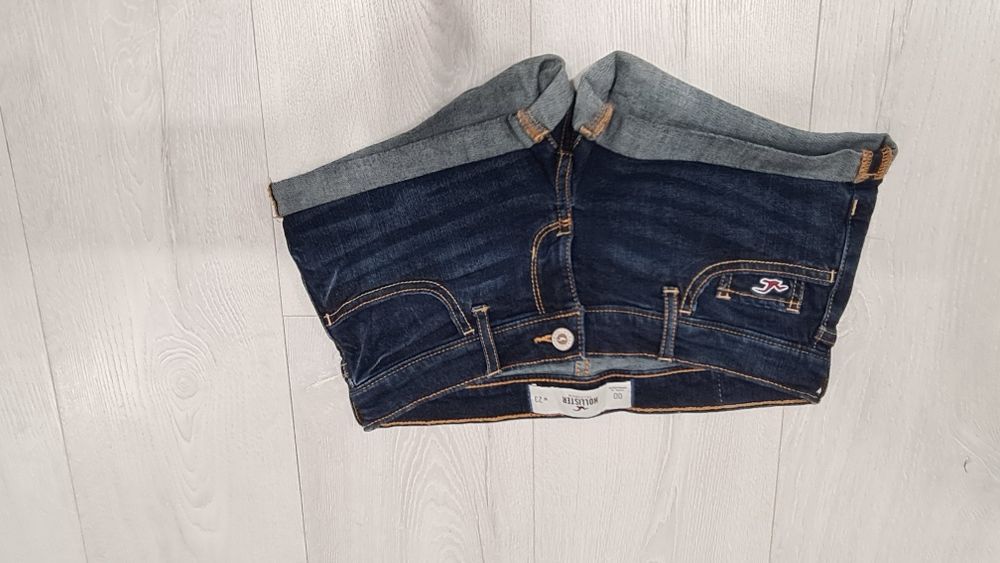 Hollister krótkie spodenki jeans W23 szorty ideał