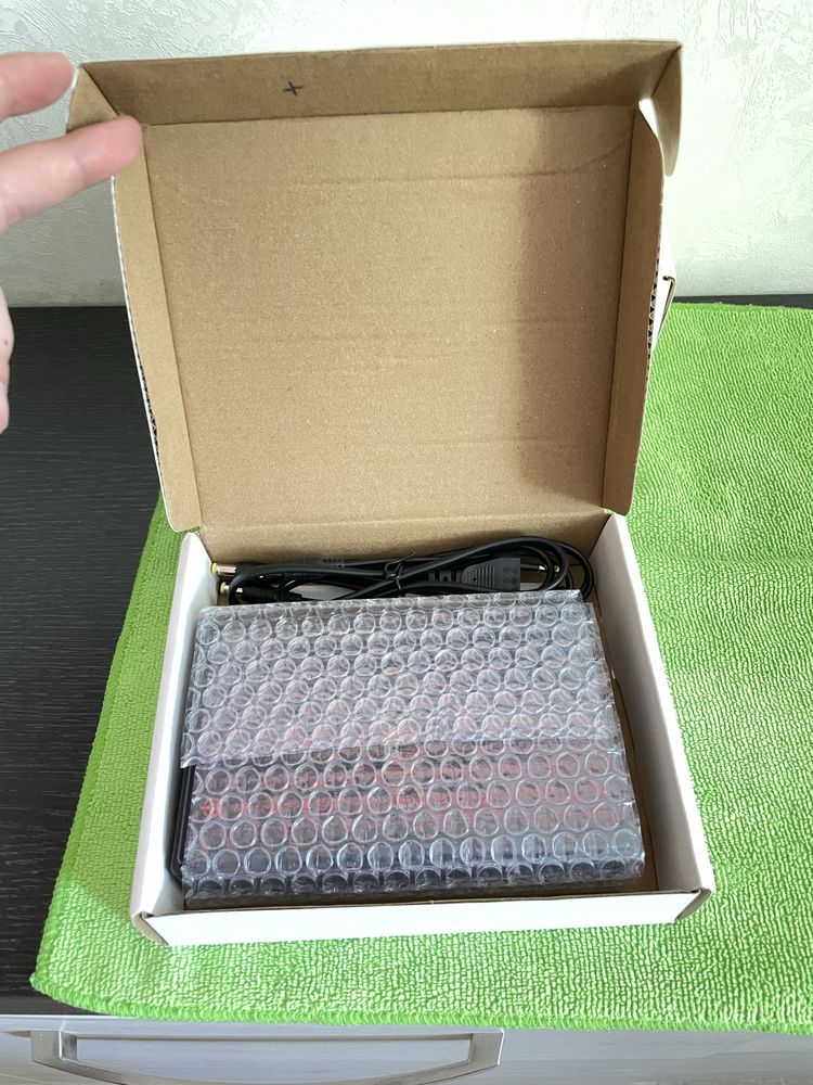 Mini UPS DC/USB 5v 9v 12v ИБП ДБЖ 10400mAh [в наявності]