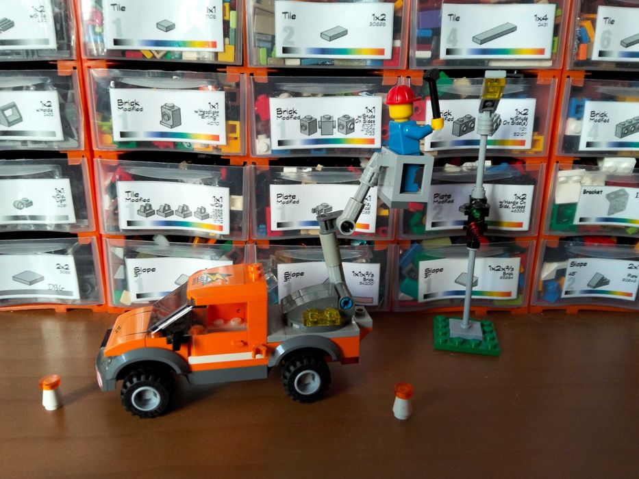 LEGO CITY 60054 Light Repair Truck