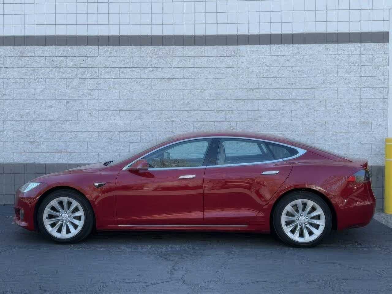 2017 Tesla Model S 90D