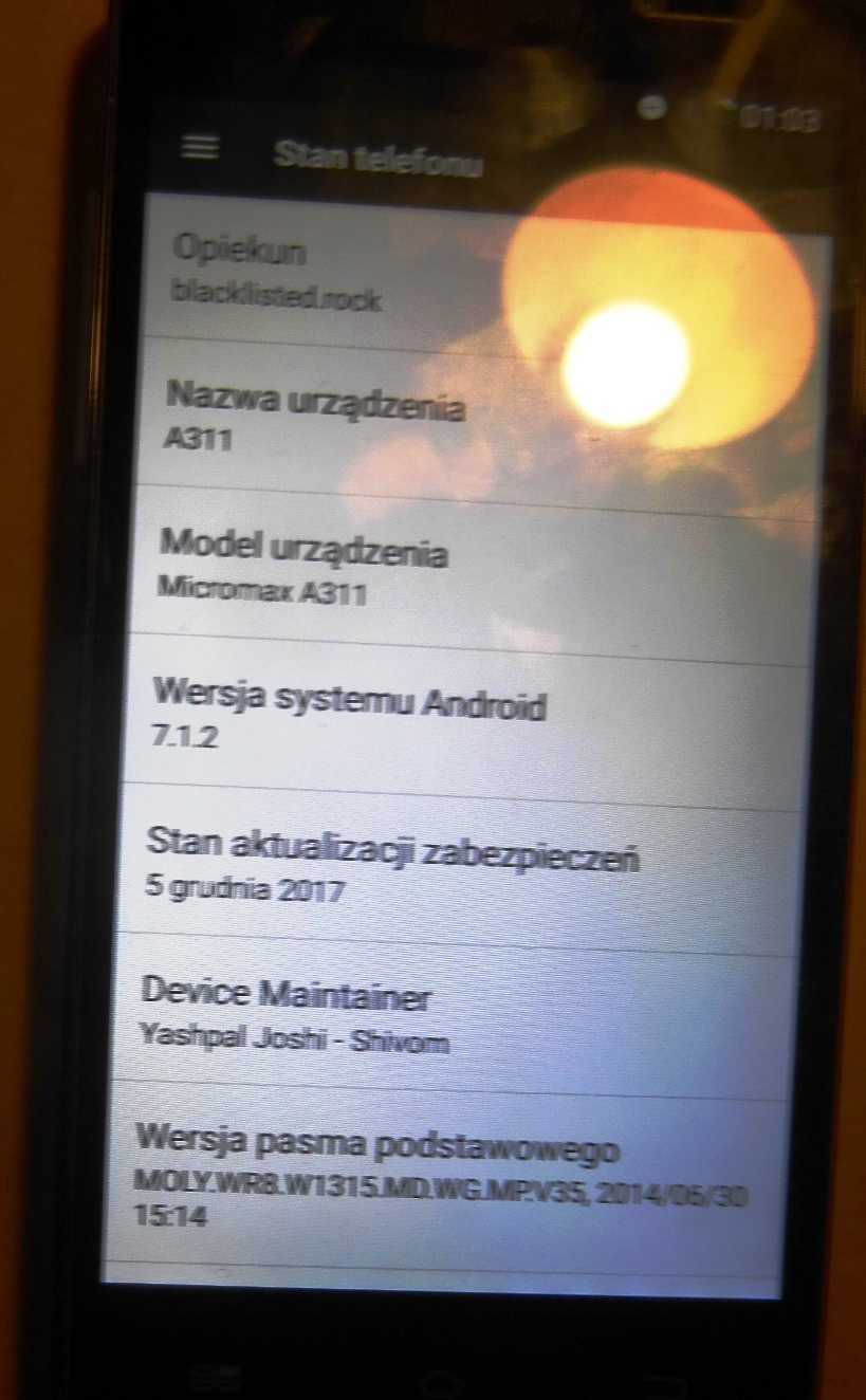 Telefon CoolPad F1 8297W plus dodatki