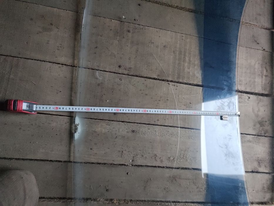 стекло лобовое Renault 9