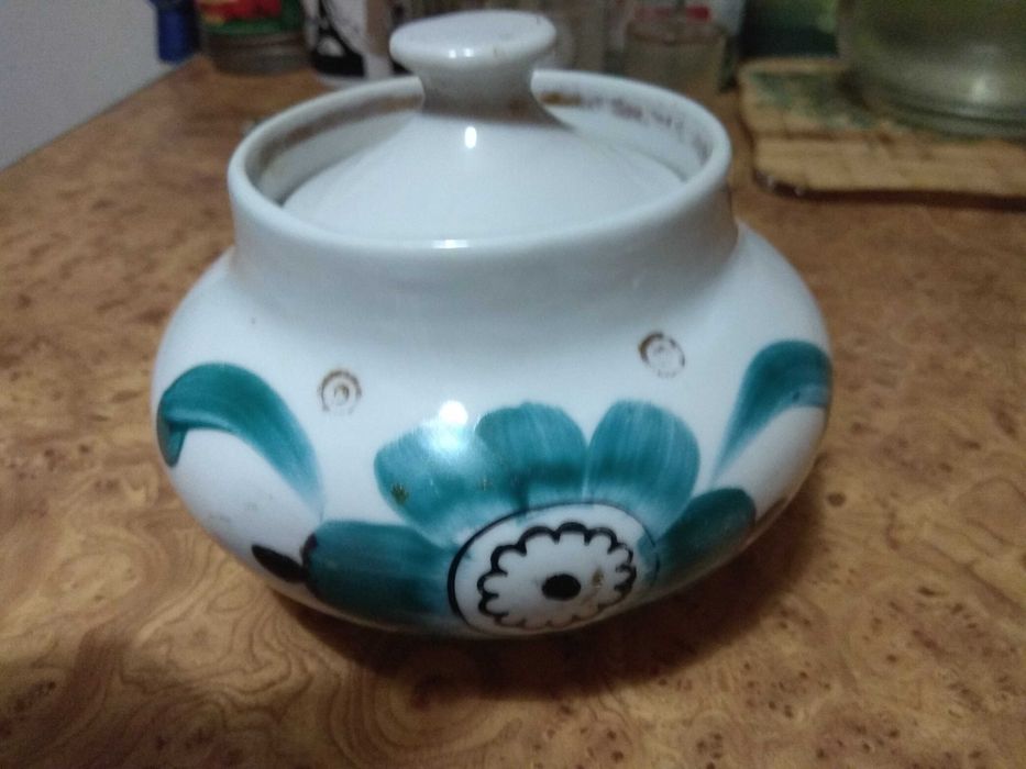 Продам раритетный  большой молочник СССР