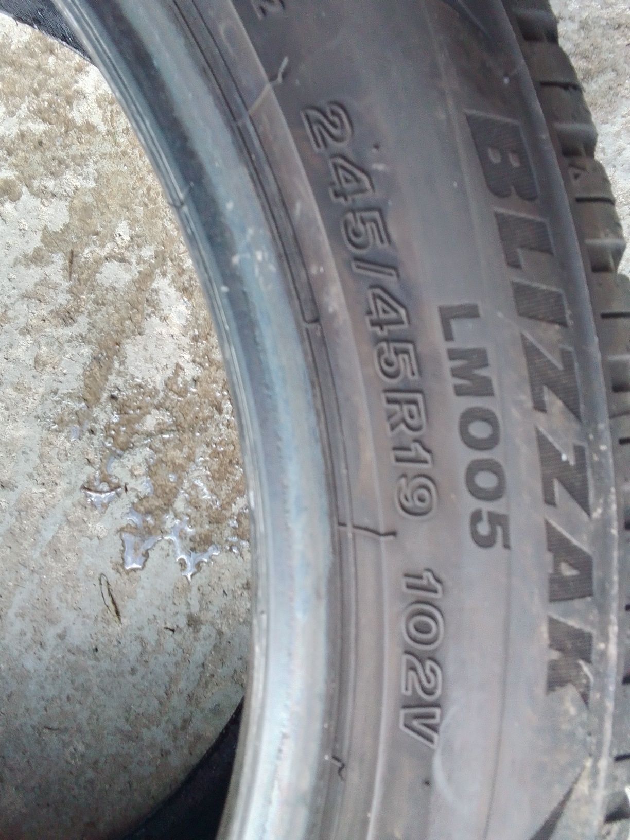Cena za 4 Opony zimowe 245/45r19 BRIDGESTONE 2022r