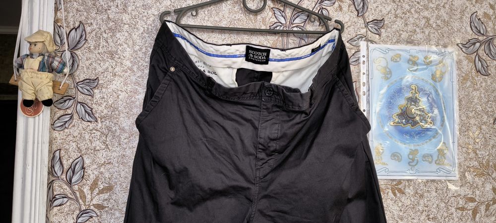 Брюки - чинос Scotch & Soda Stuart.