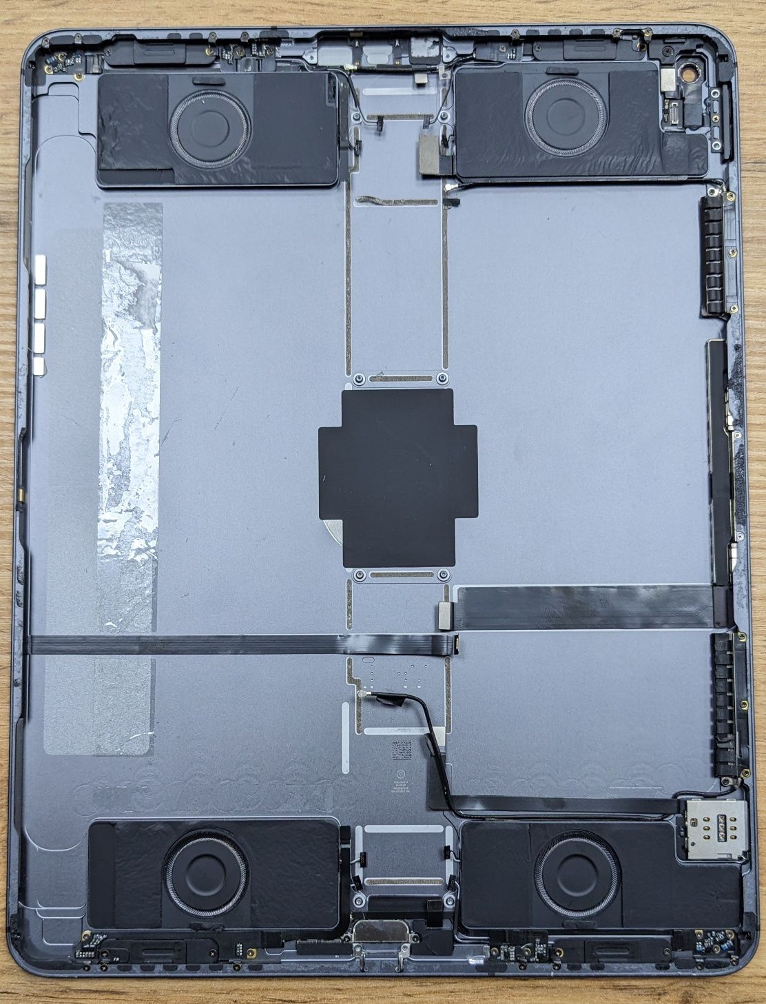 ПРОДАМ!!! Корпуси iPad Pro 12.9 4-5gen