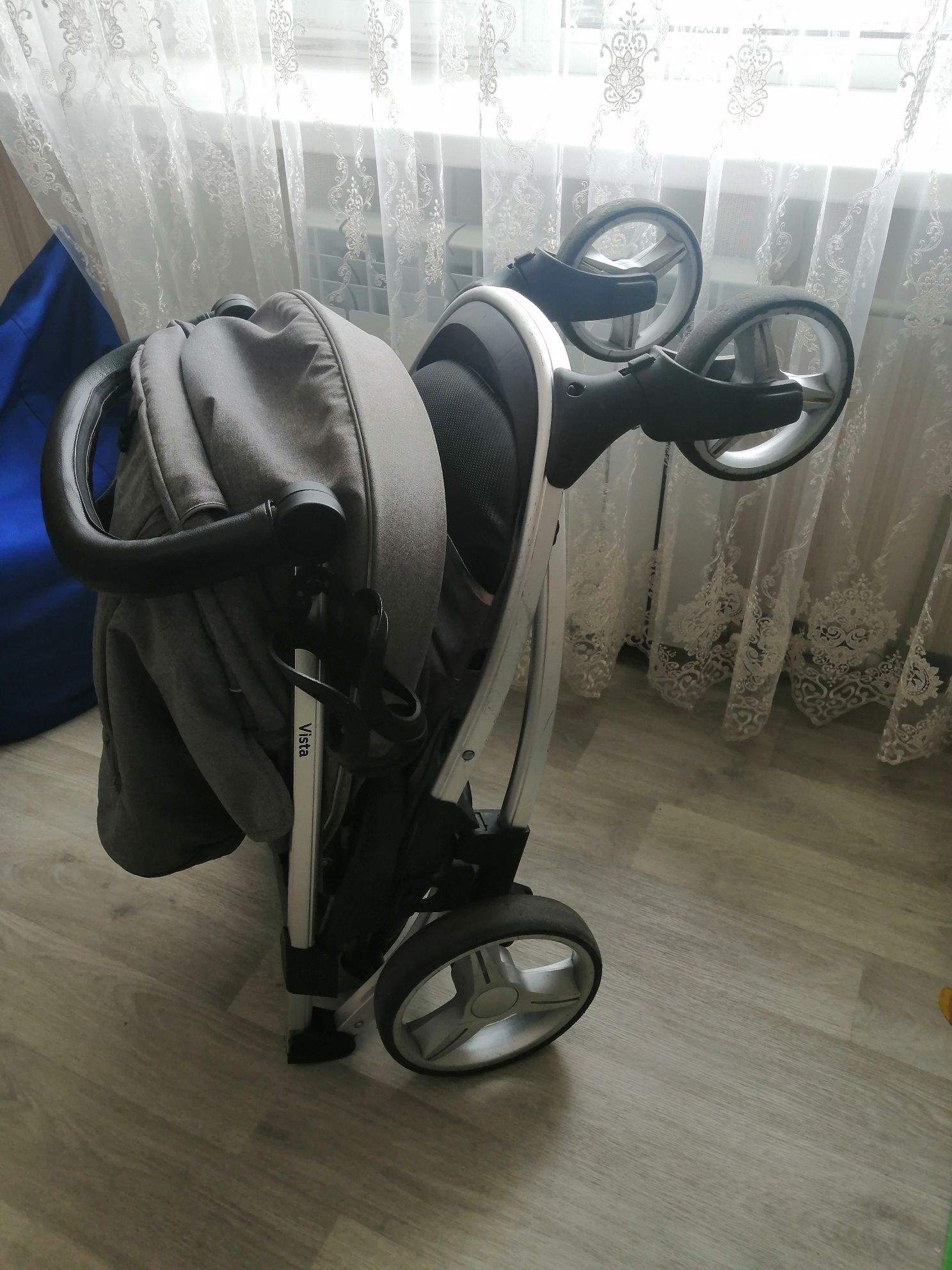 Коляска візок carrello vista сірого кольору