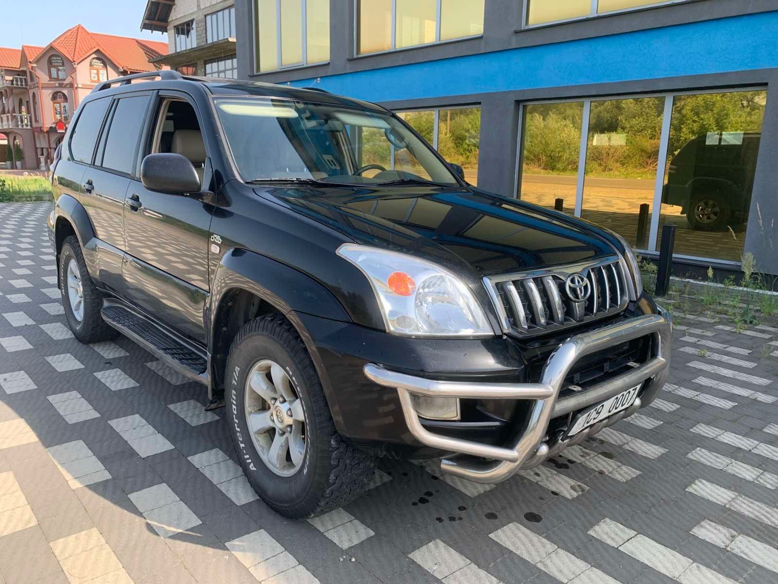 Tojota land kruiser 120