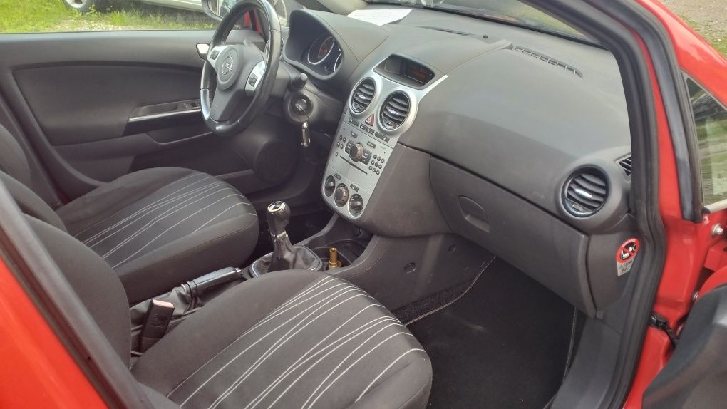 Opel Corsa 1.4 benzyna GAZ. Niemcy