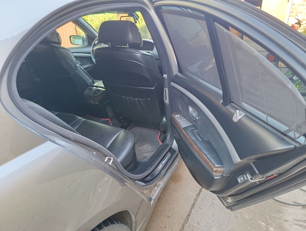 BMW 740d в отличном состоянии