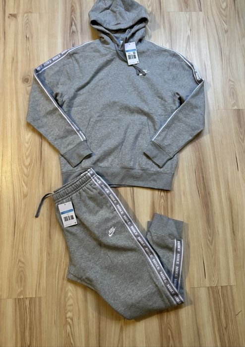 Komplet Nike sportswear