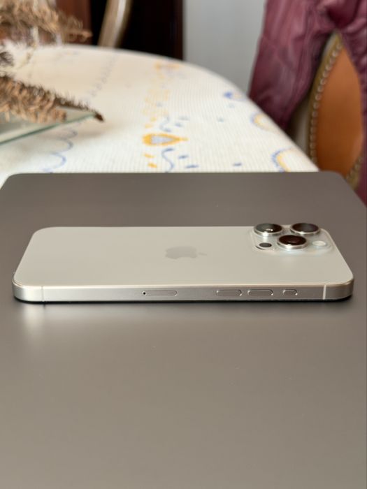 Iphone 15 Pro Max 256Gb Titanio Natural C/Novo C/Fatura e Garantia.