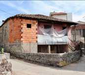 Casa antiga para recuperar