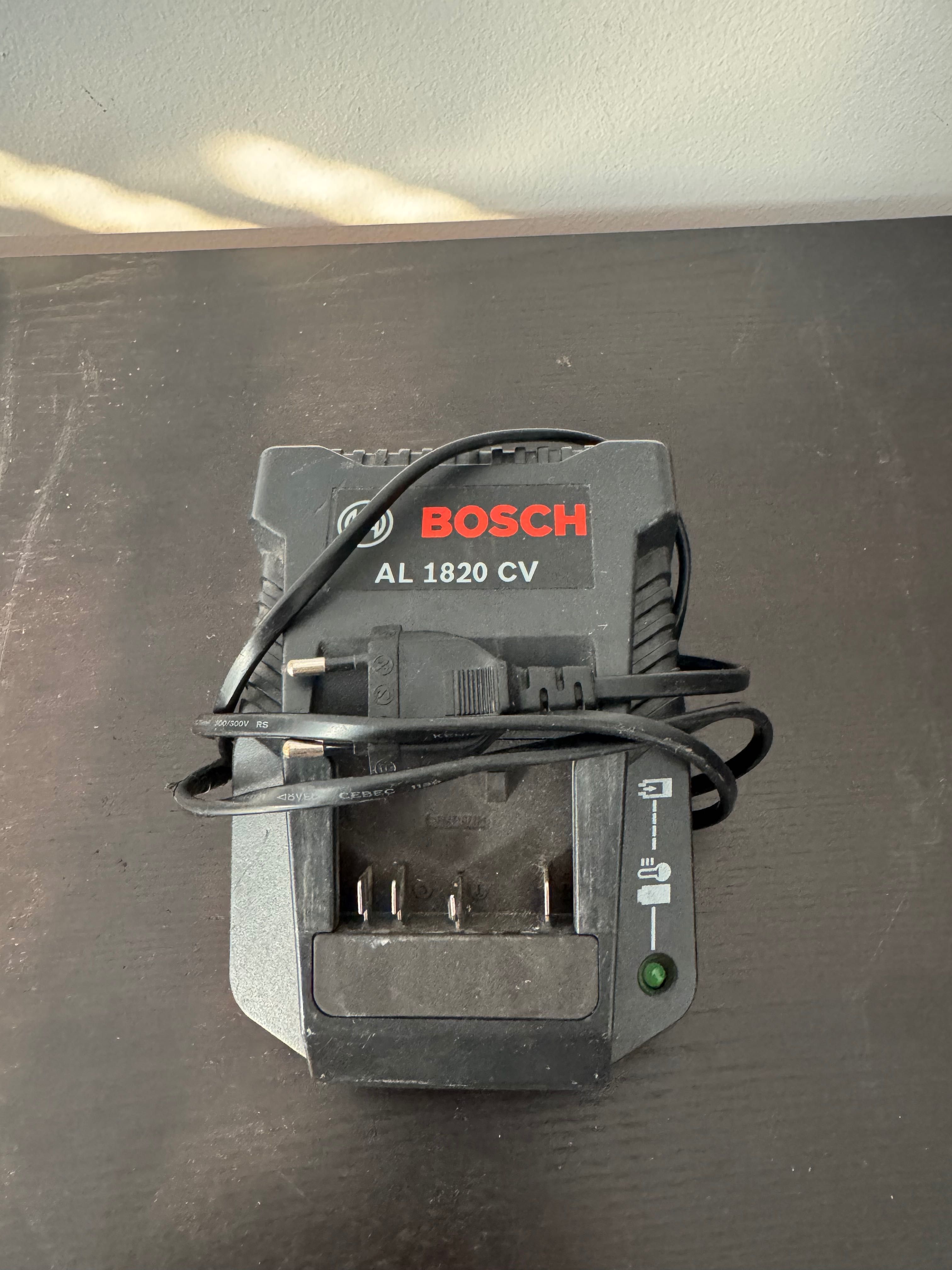 Carregador BOSCH AL 1820 CV