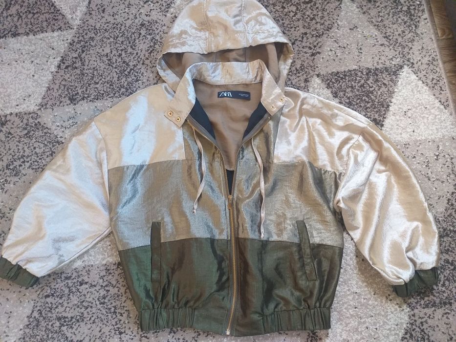 Вітровка, куртка жіноча  Zara (M)