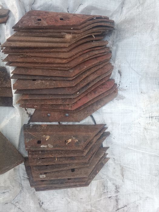 Запчастини на плуг,лемиші якість СССР