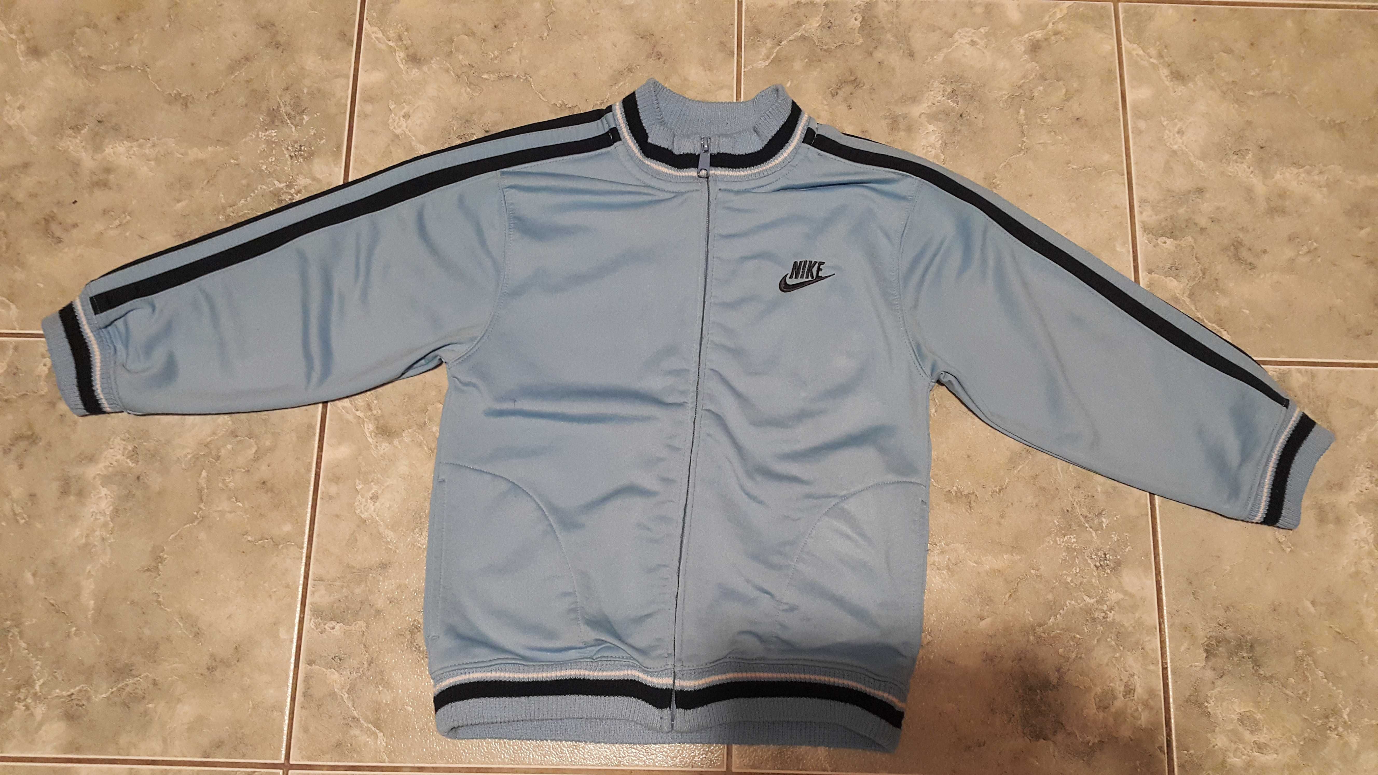 Bluza chłopięca Nike rozm.122