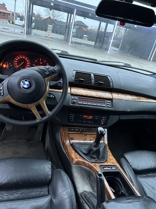 Х5 E53 2002  серий