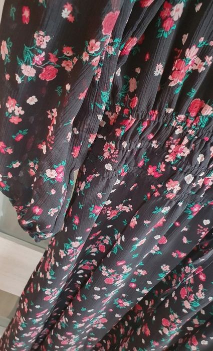 Sukienka maxi Reserved r.S Czarna w kwiaty