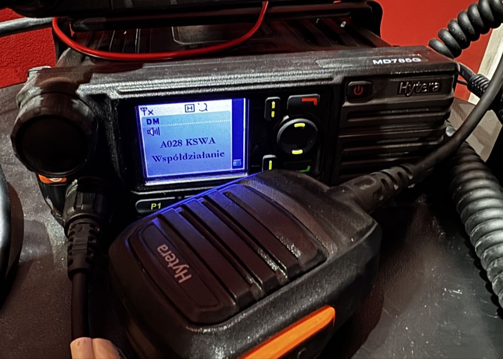 Radiotelefon Hytera MD785G VHF z mikrofonogłośnikiem